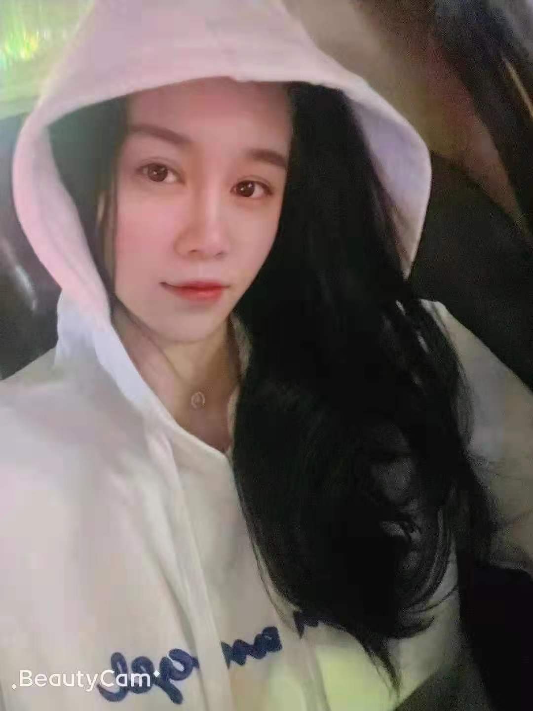 体验36C小仙女的闺蜜，小嫩妹