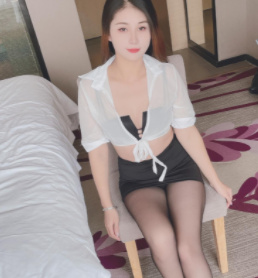 天河红牌御姐新人青青