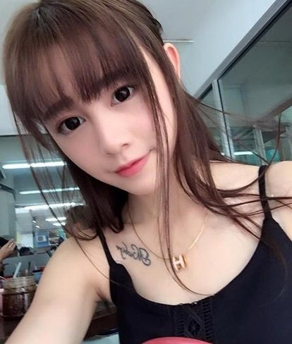 极品小可爱，身心巨爽的小妮子
