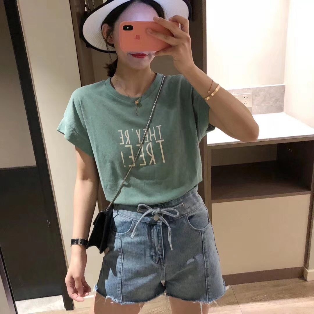服务还行的妹子，身材也不错