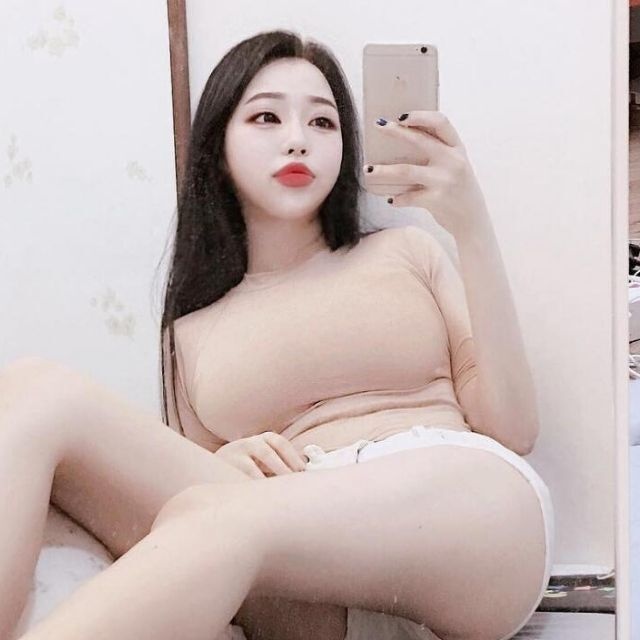 身材美妙的性感尤物，体验感极强