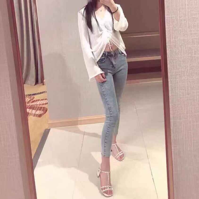闺蜜介绍的，身材不错妹子