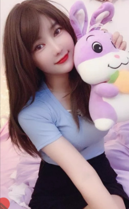 小混血风可爱薇薇