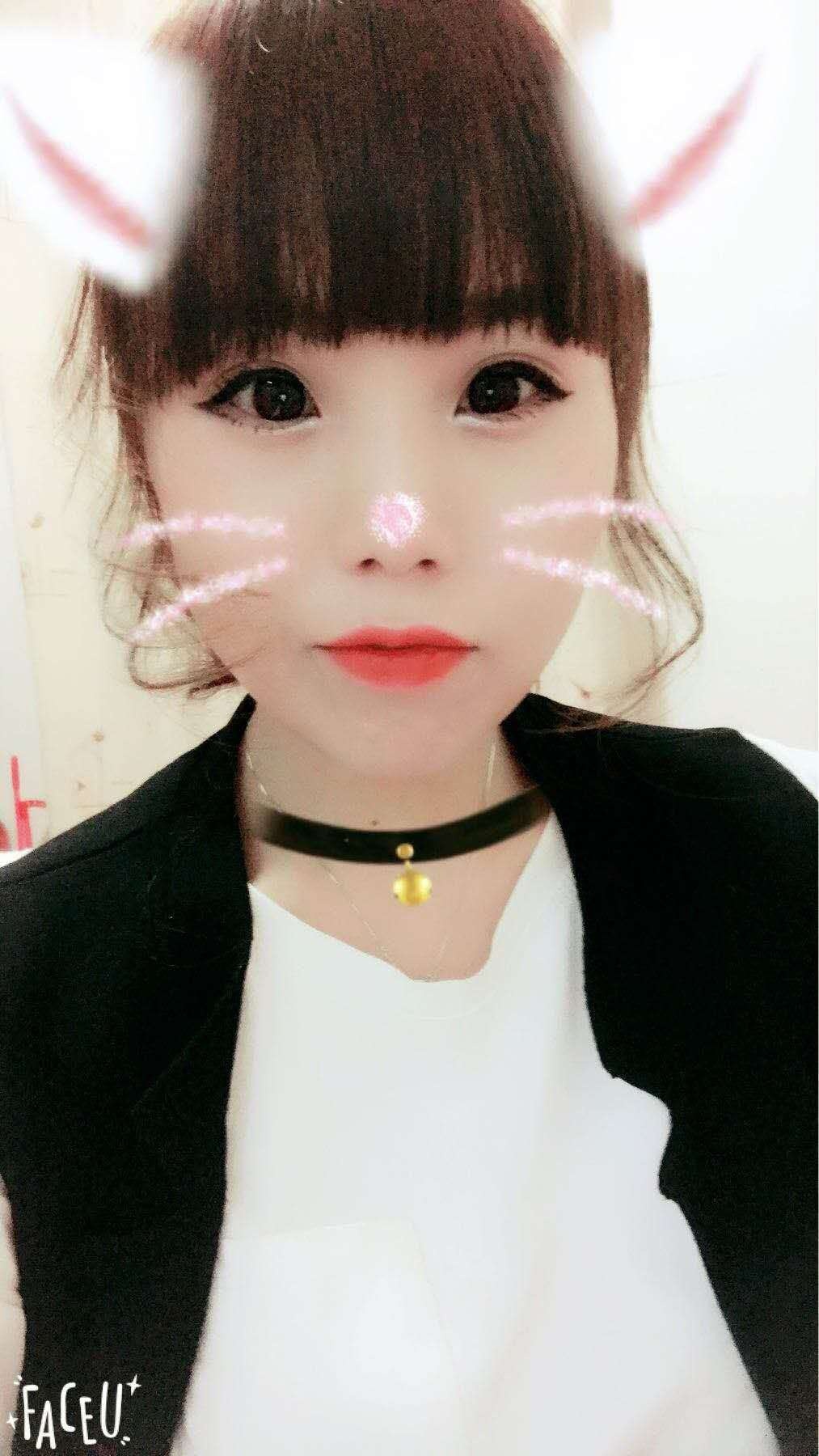 狼友的福利，呆萌小美妞