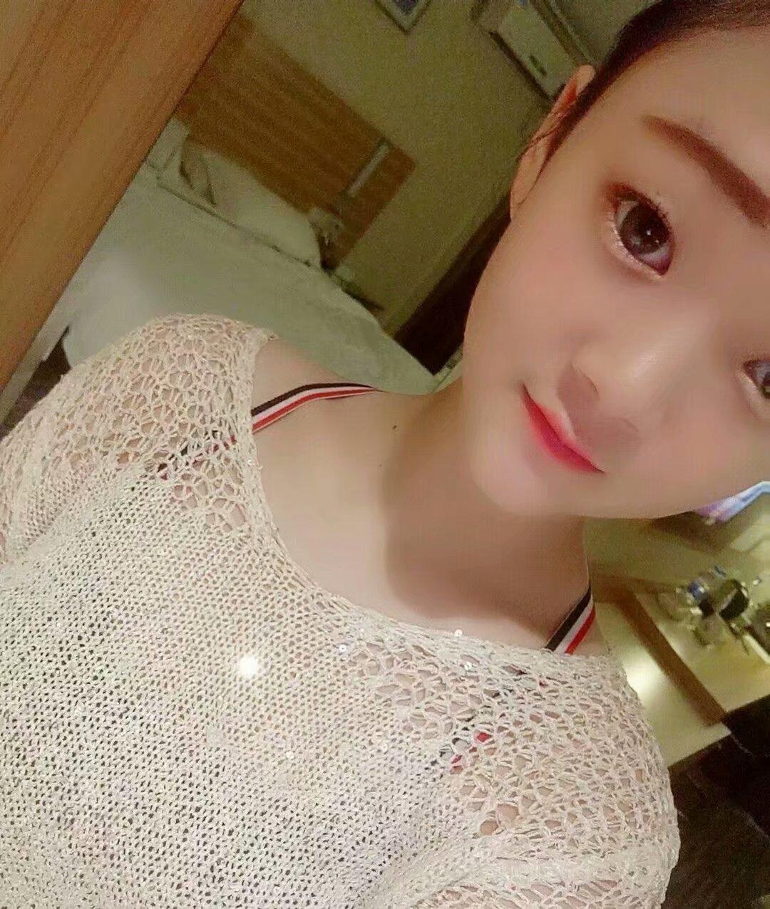 肤白貌美的小可爱，活多且嫩