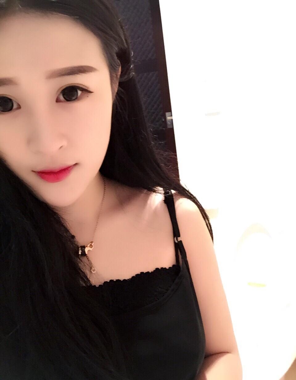 极品嫩妹温柔懂事，十分爽