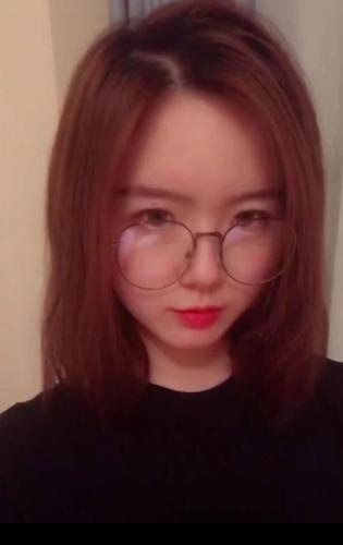 服务很好的妹子，调皮可爱型美女