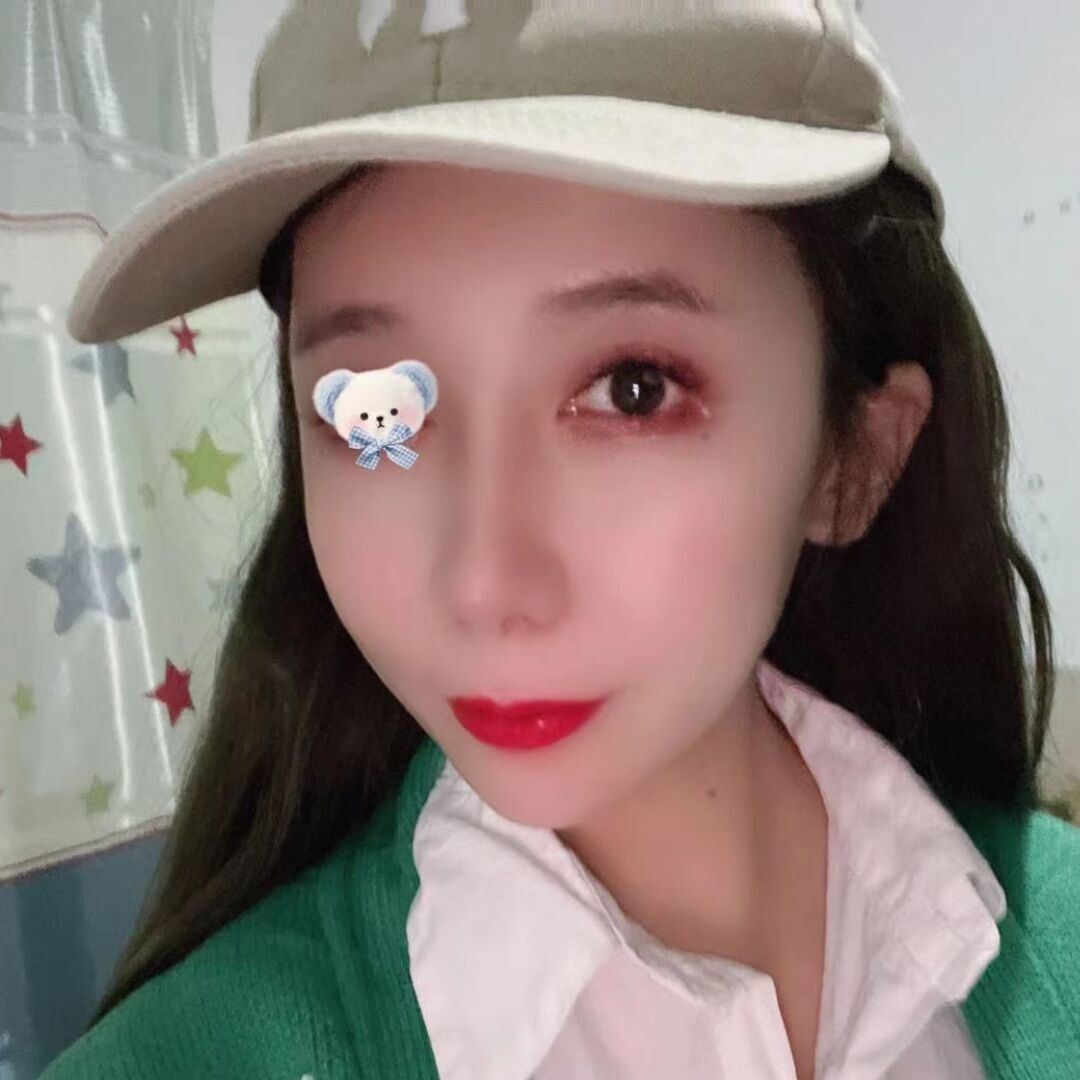 城阳靠谱大奶妹子，身材高挑