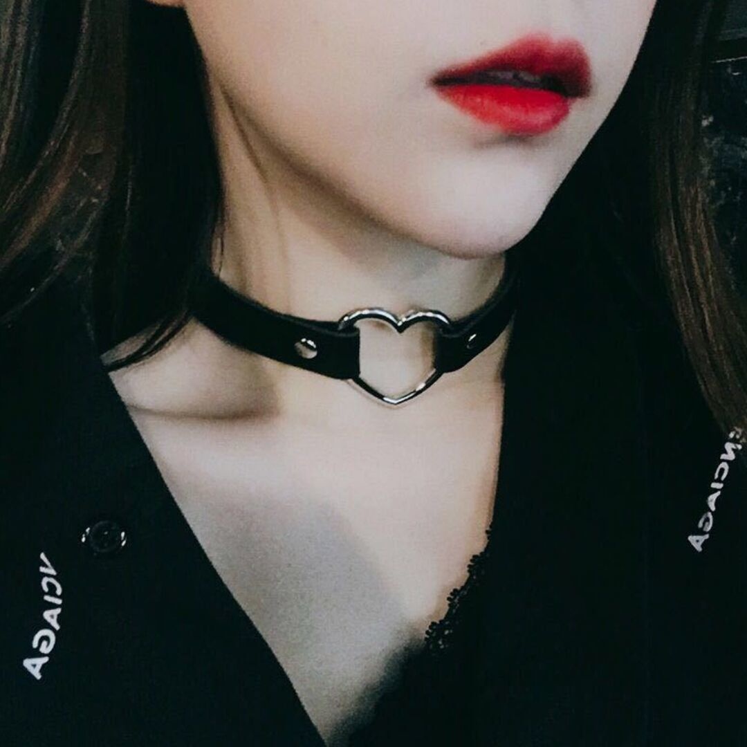 服务很爽的丰满妹子，相当性感