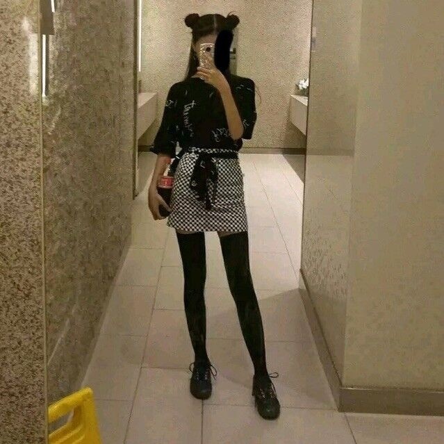 大胸翘臀的长腿妹妹