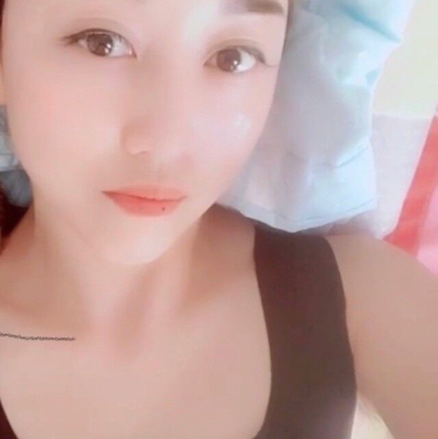 性感温柔的美女，皮肤嫩，水多