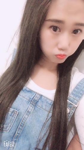 萝莉小可爱，身体一级棒