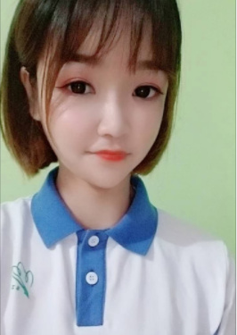 年轻靓丽的性价比妹纸