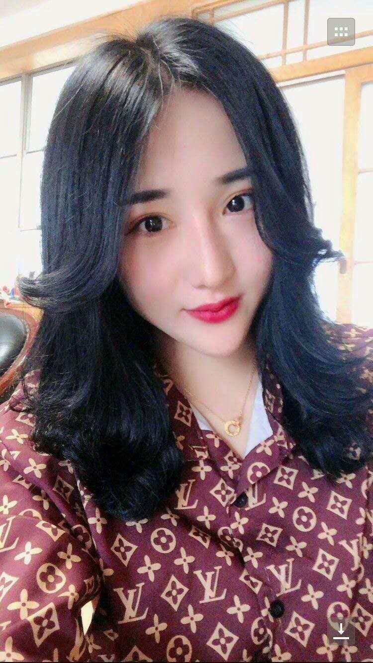 极品妹子，不催活，长得好看