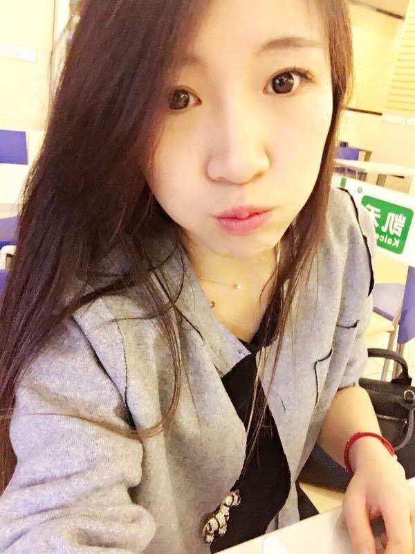 体验高颜值妹子思思，很快活