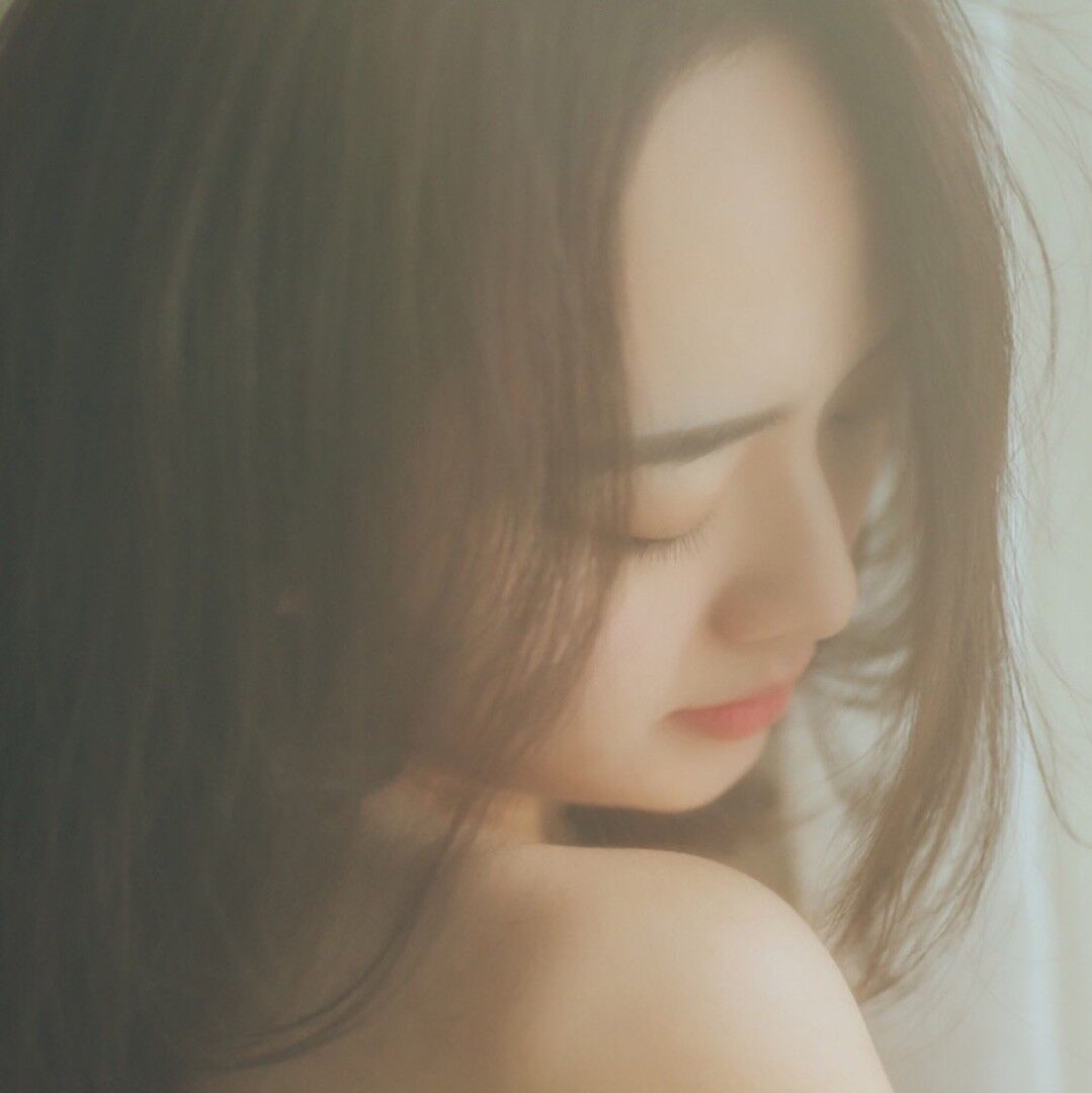 手感好，身材苗条，性感可人，女友般的感觉