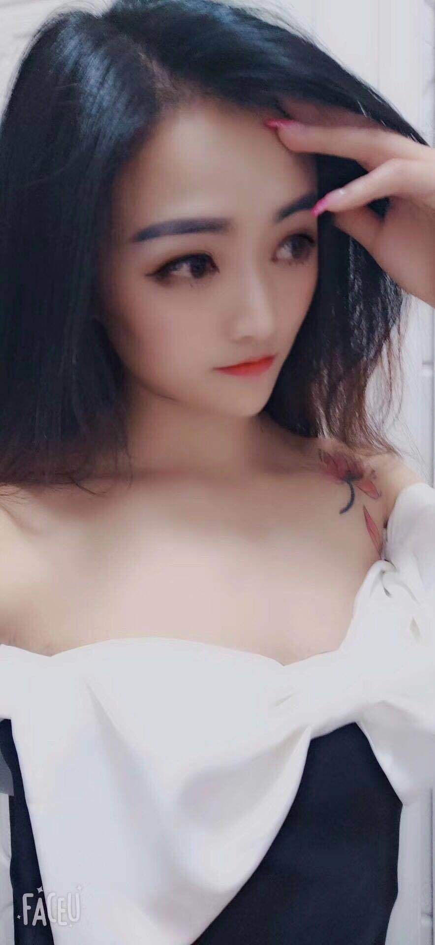 娇羞的性感小姐姐，活好人靓