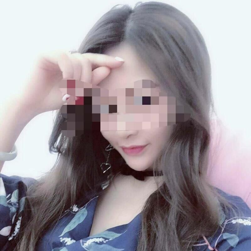 非常推荐的一个妹子，身材火辣