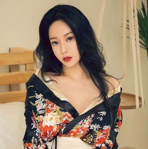 妹子年轻很嫩，服务完美，解锁的动作多