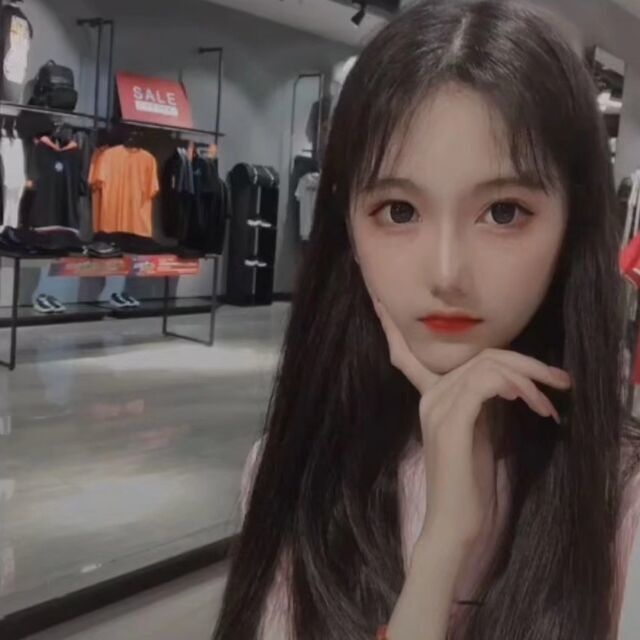 妹妹比较年轻，口活很好，下面比较紧