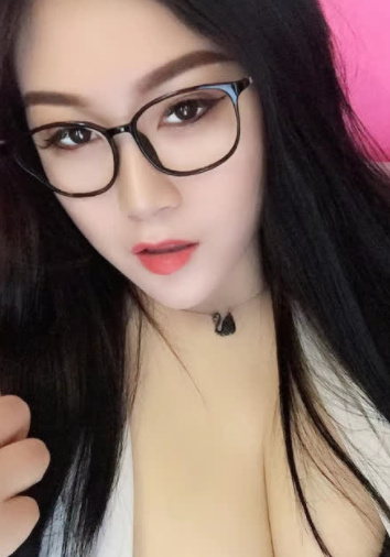 性价比超高的小姐姐，胸大服务好