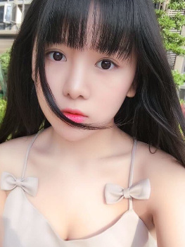 在校学生，可暴力输出