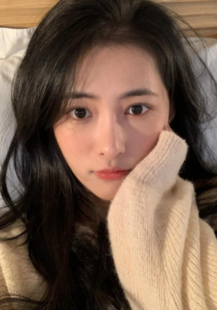 已验证兼职小姐姐，身材好棒