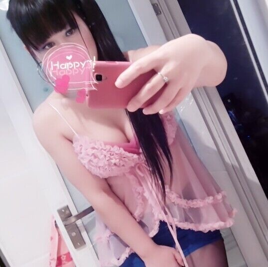 胸大腿不错的个人兼职，服务系美女