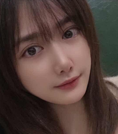 一线天穴,令人有很强烈的欲望
