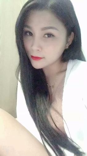 漂亮，身材好，白，皮肤超滑