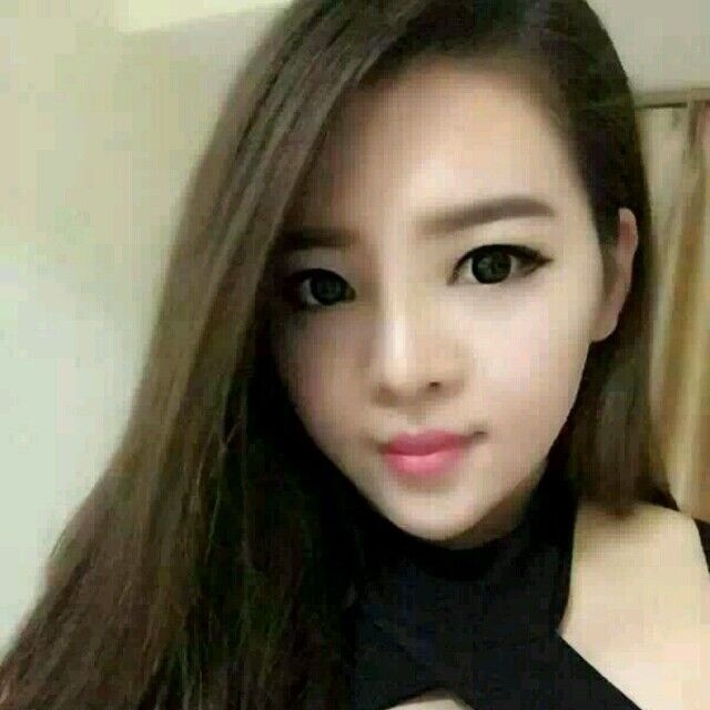 颜值高，身材火辣，活贼好的小妹