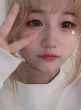 非常可爱的，兼职大胸萌妹