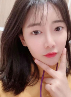 小穴紧，咪咪挺，服务超好的兼职妹子