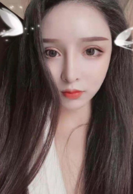 极品小妹妹，逼紧腿长
