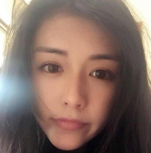 可约的丝袜气质女，喜欢的可以试试去