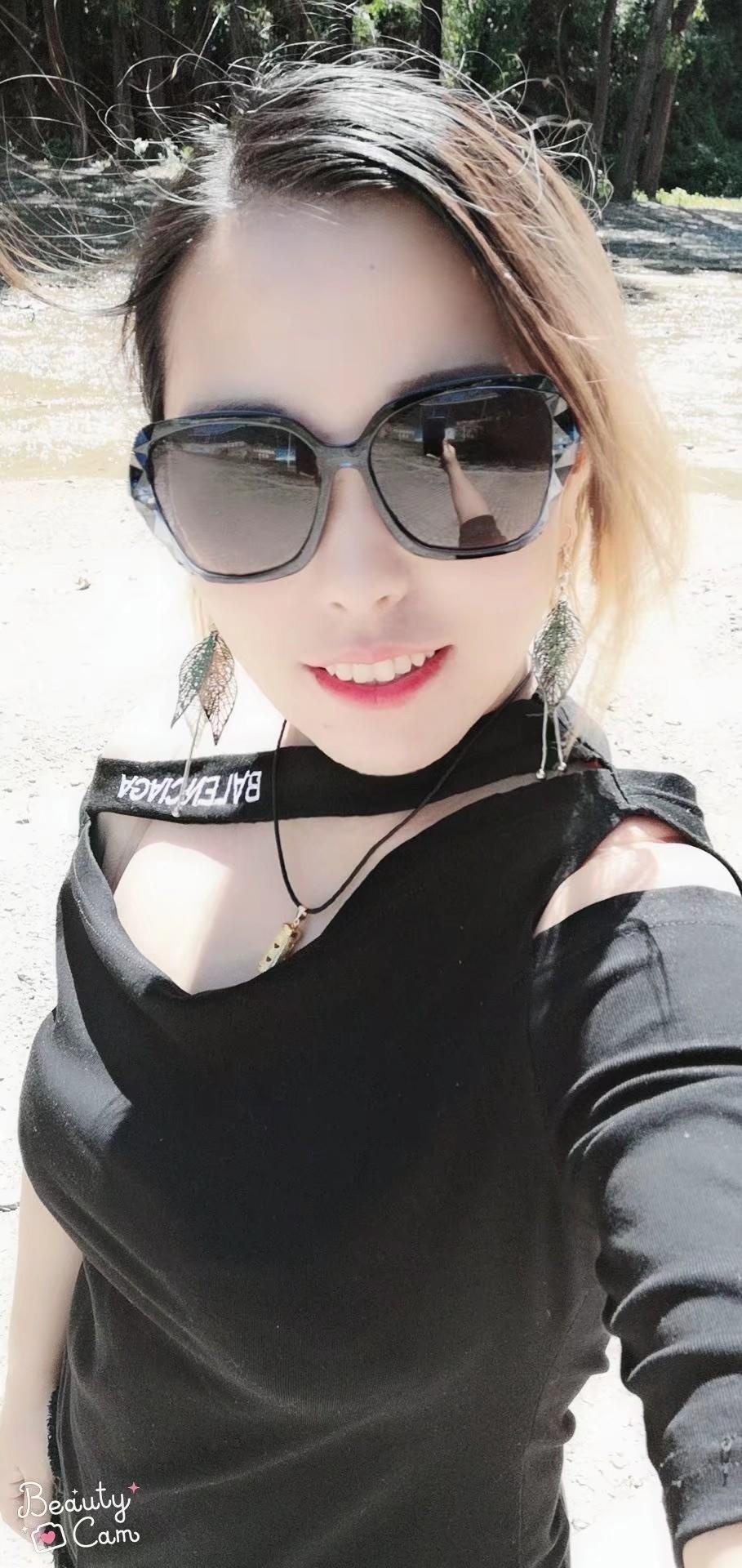 服务型，活多，服务超爽的美少妇