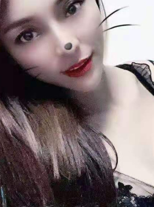 朋友介绍去的，服务型的妹子，活超好服务很多