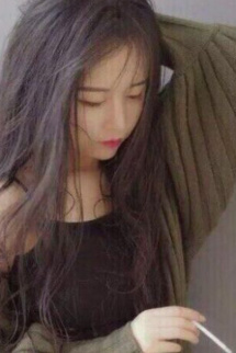 活泼可爱，颜值清纯的小妹妹