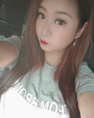 验证兼职的大胸小姐姐，不催人
