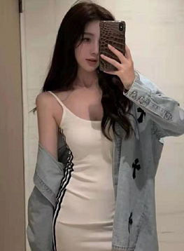 年轻妹子，颜值好，配合度高