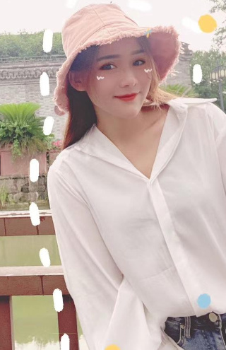 漂亮妹子服务很细心，也不催人