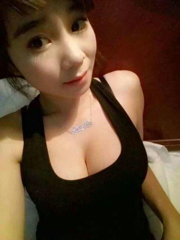 新约的妹子，很嫩，身材好