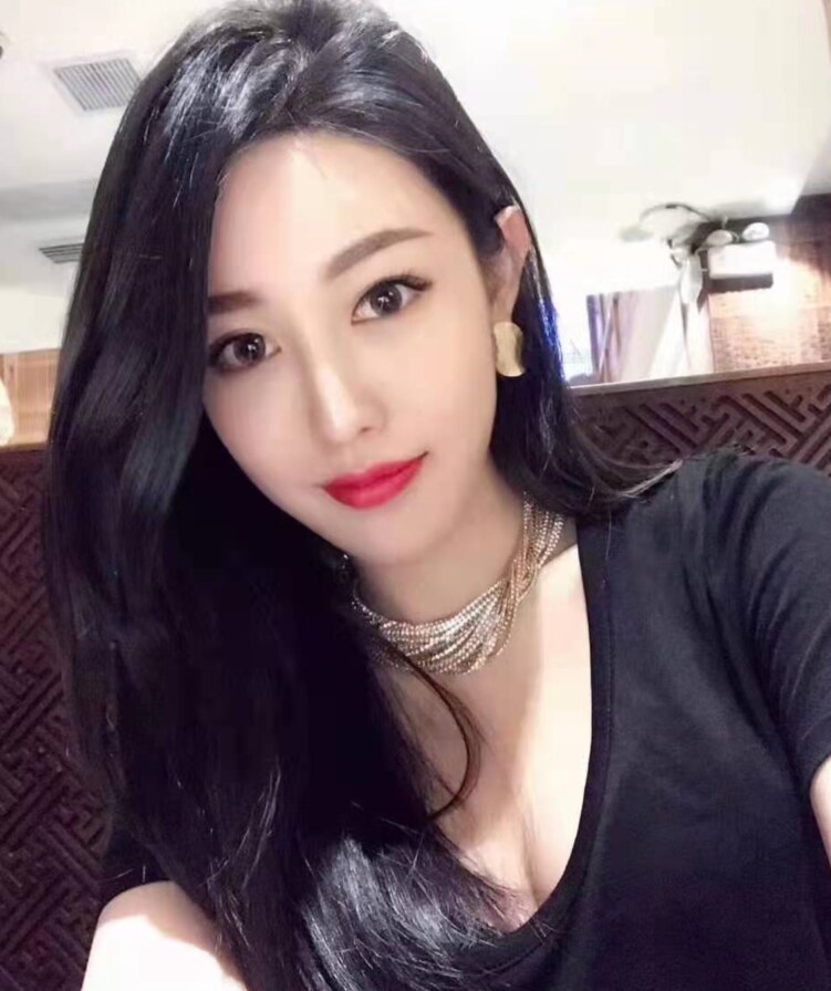 妹子活好胸大，值得尝试