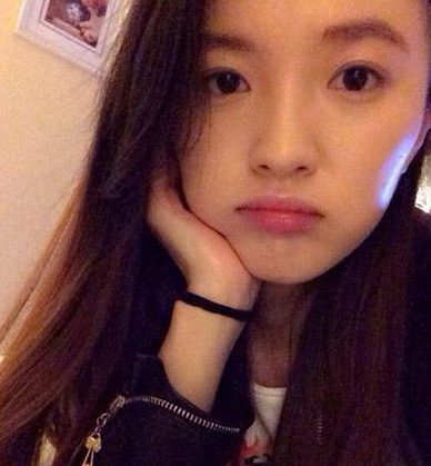 学院兼职妹子，年轻漂亮，主要是嫩