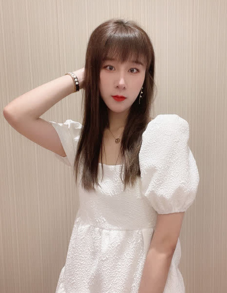 身材好，性价比高的火辣妹子