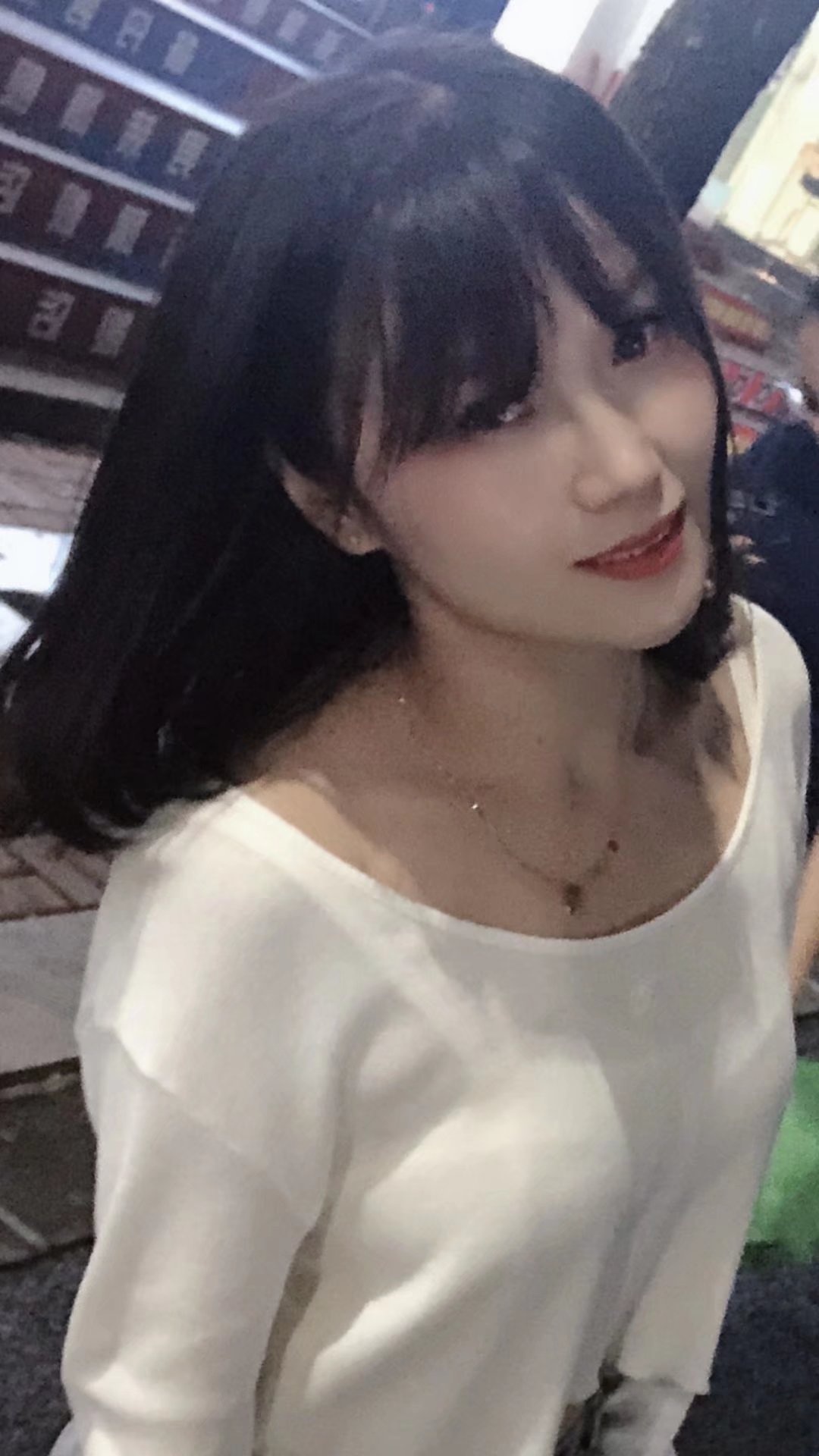 朋友推荐的娇柔小妹，腿控的可以试试