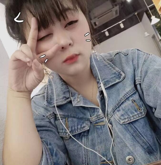 年轻的白嫩妹子，呻吟声很赞