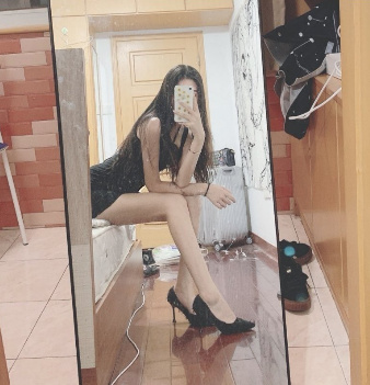 小蛮腰完美身材多汁妹妹