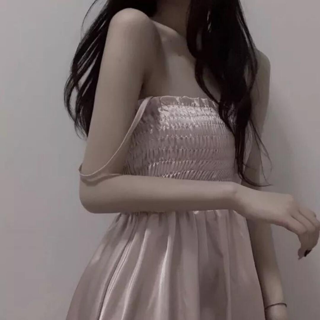 嫩妹穴软声柔，服务超爽