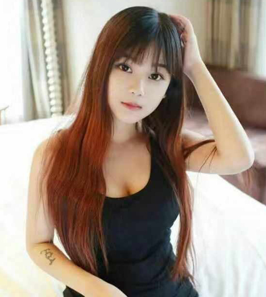 朋友推荐的做全套的性感妹子